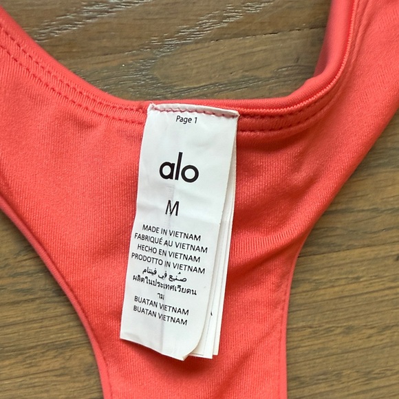 ALO Airlift Advantage Racerback Bra size M - Picture 2 of 6